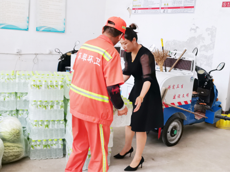 百盟夏日送清凉，致敬最美劳动者